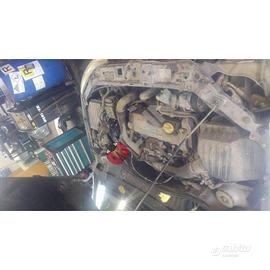 Motore in attesa di prova Opel Corsa C 2002