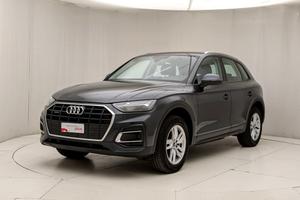 Audi Audi Q5 Business 50 TFSI e quattro 220(299)