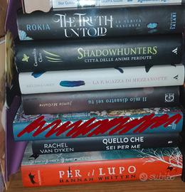 Diversi libri Romantasy