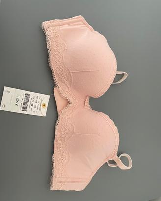 Reggiseno Oysho rosa pallido con ferretto