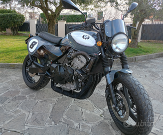 Honda Hornet SCRAMBLER