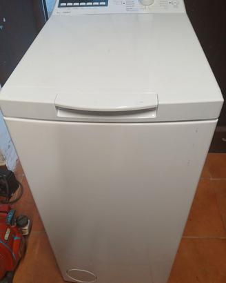 Lavatrice Indesit carca dall alto 7kg