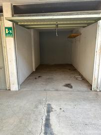Box auto, garage