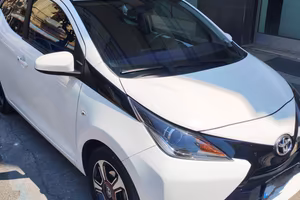 Toyota Aygo xwave tetto apribile