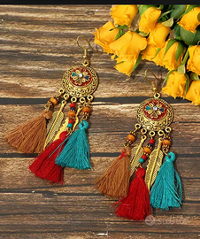 Orecchini Boho Chic con Nappine rosse/azzurre