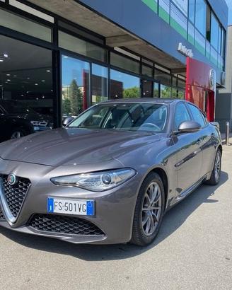 Alfa Romeo Giulia 2.2 Turbodiesel 190 CV AT8 ...
