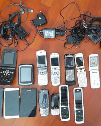 Lotto telefoni cellulari NON funzionanti