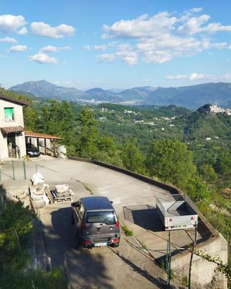 3 Case Indipendenti con Giardino