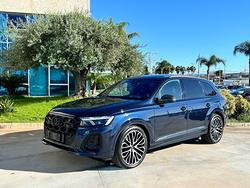 Audi Q7 3.0 tdi Sline possibilità noleggio no scor