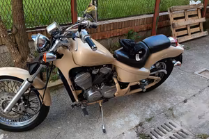 shadow 1992  albo moto storiche