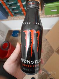 Lotto 38 Lattine Monster Energy da Collezione