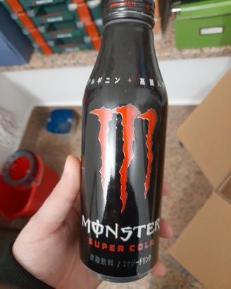 Lotto 38 Lattine Monster Energy da Collezione