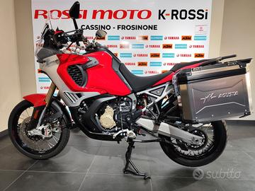 MV AGUSTA ENDURO VELOCE CON VALIGIE LATERALI