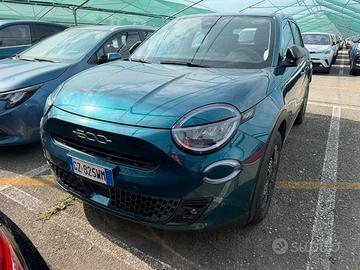 Fiat 600 Hybrid 145 CV DCT MHEV La Prima