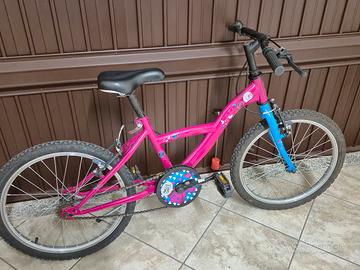 Mountain bike ragazza 