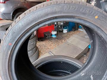 Pneumatici invernali Winter Defender UHP 245/40R19