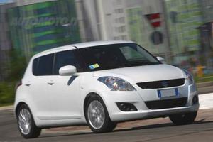 Auto suzuki swift