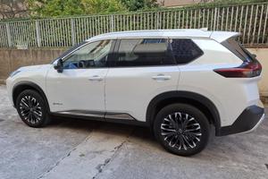 Nissan X-Trail epower 4orce awd Tekna T33