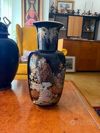 Vaso decorativo stile giapponese con pavone