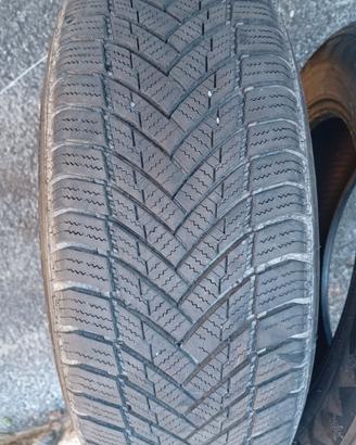 2 gomme quattro stagioni 175/70 R14 M+S