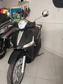 Piaggio Liberty 125 nuovo abs ijet black km6000 +a