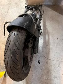 Ricambi t max anno 2001