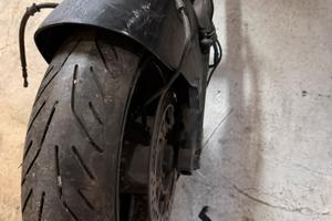 Ricambi t max anno 2001