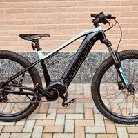 Bicicletta elettrica e-bike Bianchi T-Tronik Sport