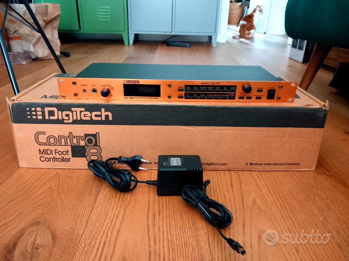 Boss GX-700 + Digitech Control 8 - Strumenti Musicali In vendita a Milano