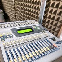 Mixer Yamaha 01v+case Presley