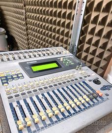 Mixer Yamaha 01v+case Presley