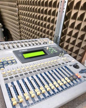 Mixer Yamaha 01v+case Presley