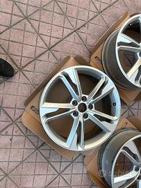 Cerchi audi q3 da 19 originali