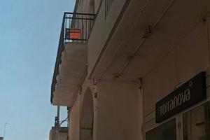 Ampio, centralissimo, senza condominio