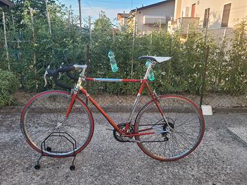 bici da corsa torpado in acciaio