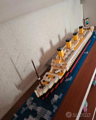 Lego Titanic