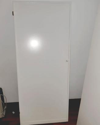 Porta bianca legno piccola per mansarda
