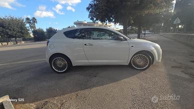 Alfa Romeo Mito 1.4 T-jet da 155cv turbo benzina