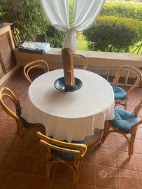 Tavolo da pranzo con 6 sedie