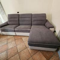 DIVANO CON PENISOLA E RELAX ELETTRICO ANTIMACCHIA