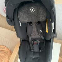 MAXI COSI ovetto cabrio Fix i-Size con base isofix