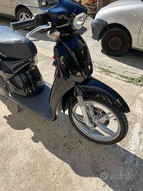 Motorino Aprilia Scarabeo 50 2 tempi