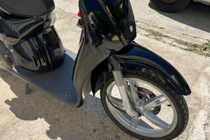 Motorino Aprilia Scarabeo 50 2 tempi