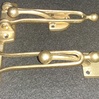 Gancio sicurezza per porta