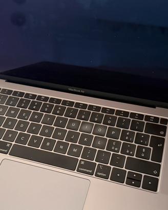 apple macbook air 13” 2018 128 Gb ssd