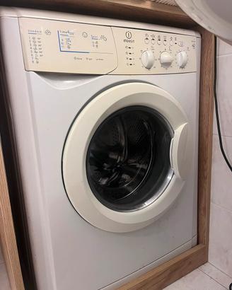 Lavasviuga Indesit