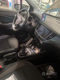 Opel Crossland X (2017) per ricambi