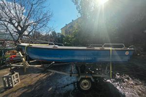 barca 4 m con carrello nn omologato 