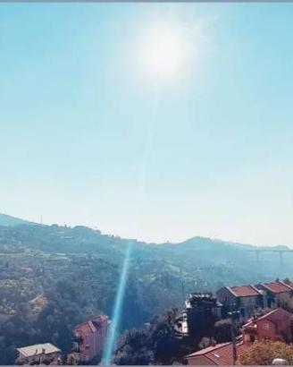 Villa di 180 m² con più di 5 locali a Vallebona