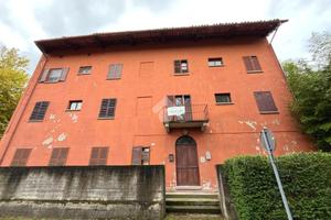 2 LOCALI A BANCHETTE